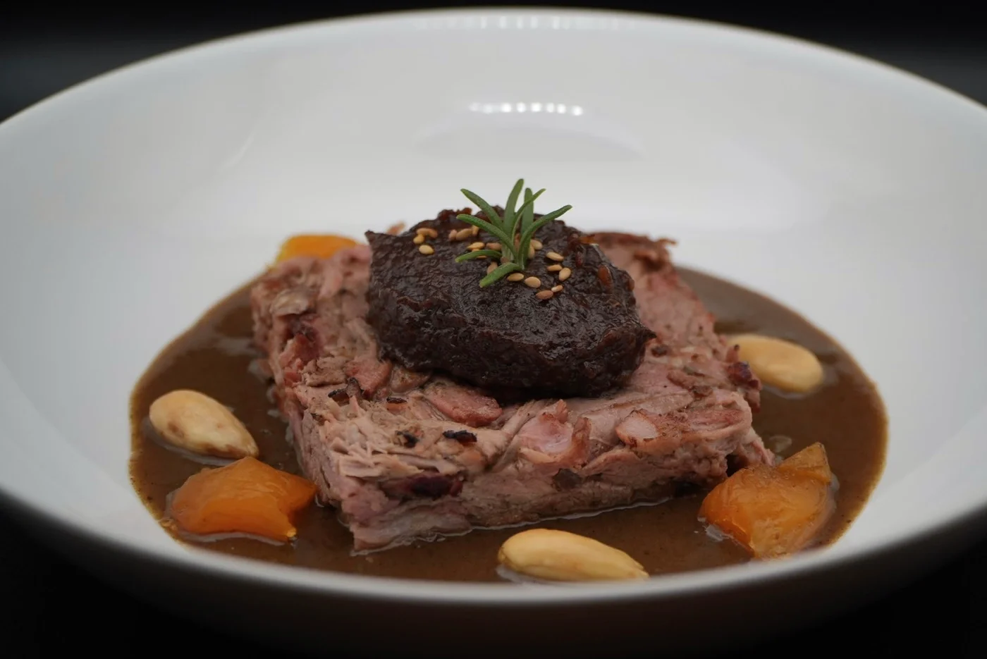 Cordero a Baja Temperatura con Chutney de Ciruela Pasa